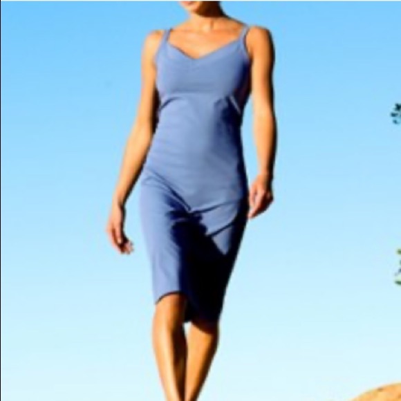 Patagonia Dresses & Skirts - Patagonia Vitaliti Strappy Dress in a Teal Color